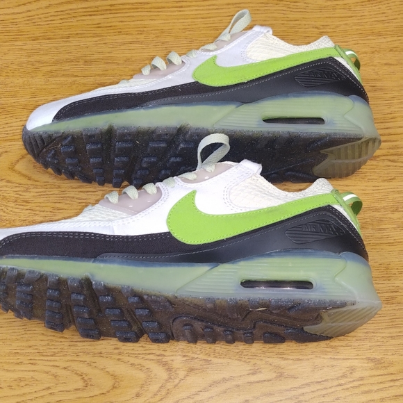 Nike Air Max - Picture 3 of 8